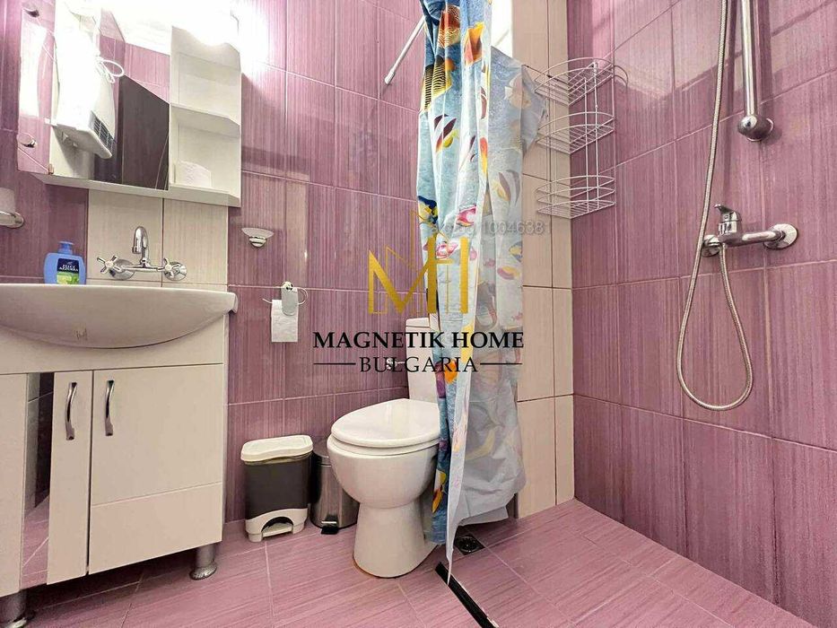 Дава се под наем Двустаен апартамент в Бургас, Център - 80 кв.м за 510 € - Снимка #2