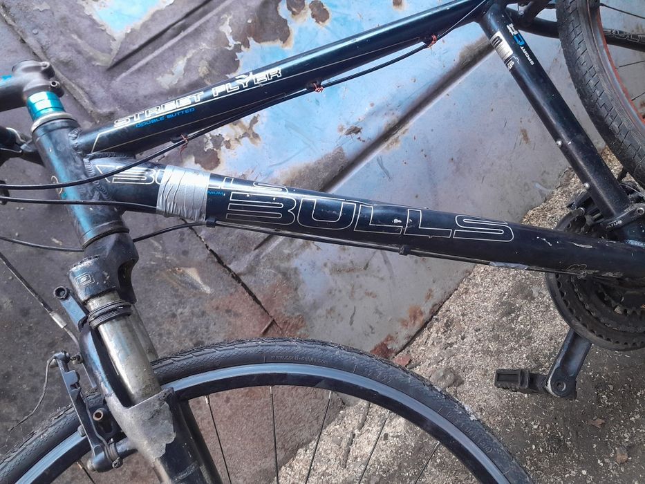 Vind bicicletă de firmă 2 bucăți una de 28 și 26 ofertă numai astăzi