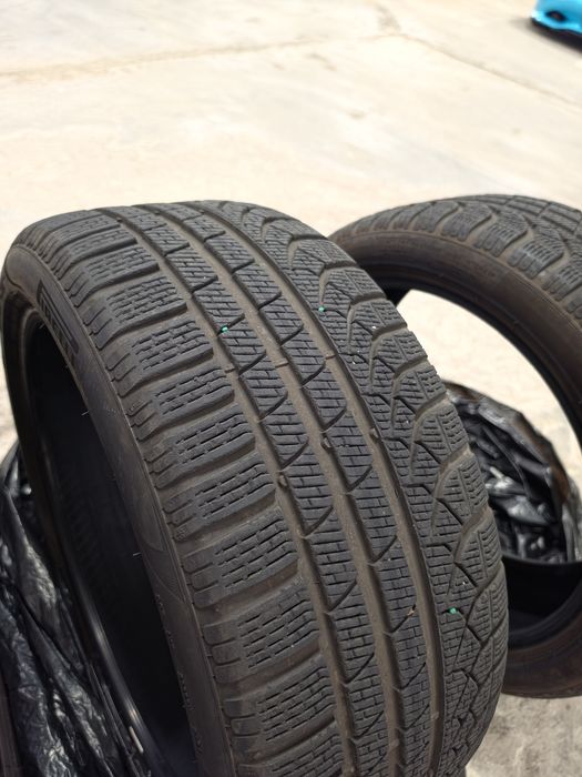 Pirelli P Zero 245/40/19 - Iarna - BMW Star - originale din fabrica G26