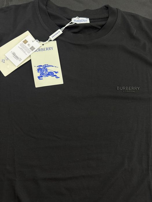 Burberry-Автентична чисто нова мъжка тениска Л/ХЛ размер