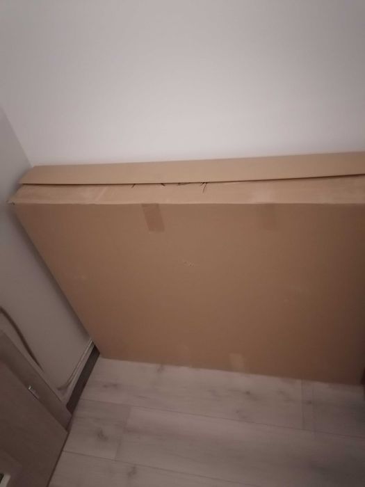 Dulap baie cu priza și lumina