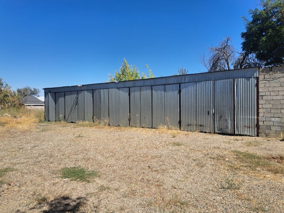 Сдаётся помещение, боксы