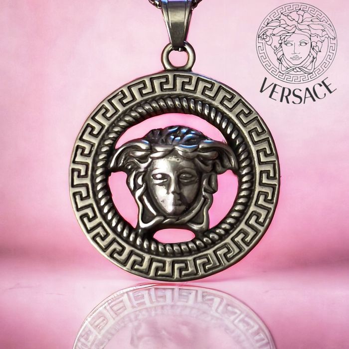 Мъжки синджир с медальон от медицинска стомана неръждаеми