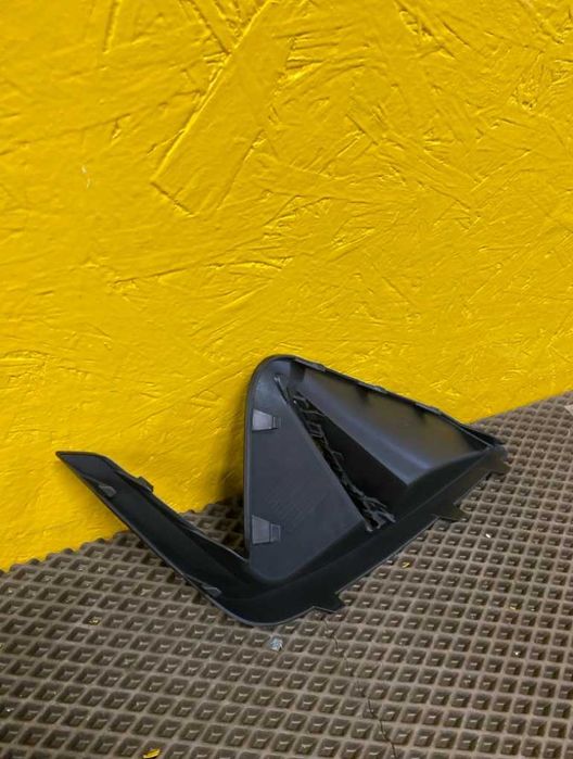 Рамка противотуманной фары (RH) JAC J7 2020+