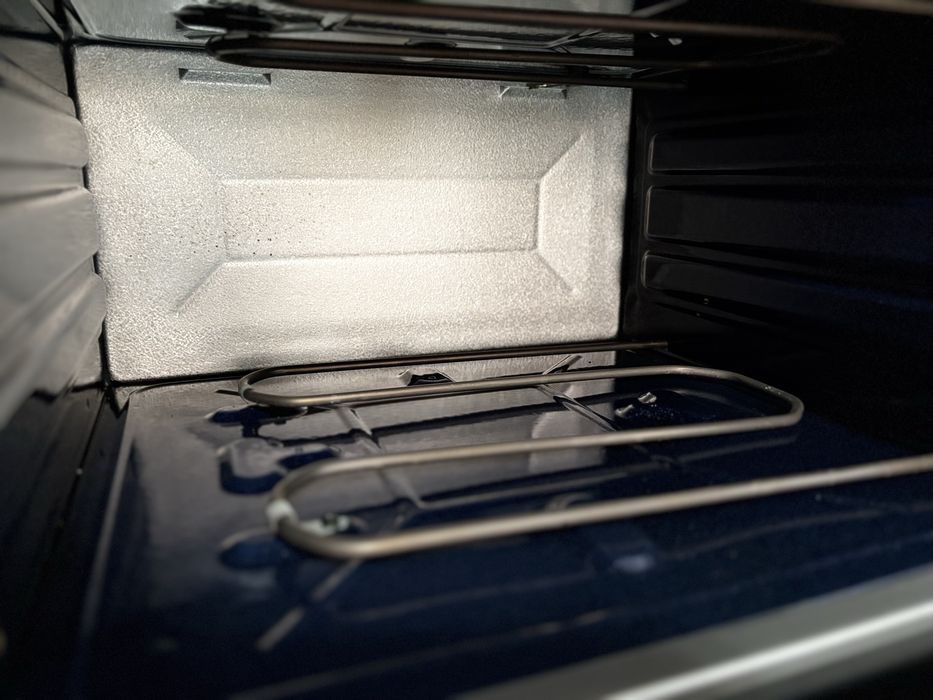 продается мини-печь ARG