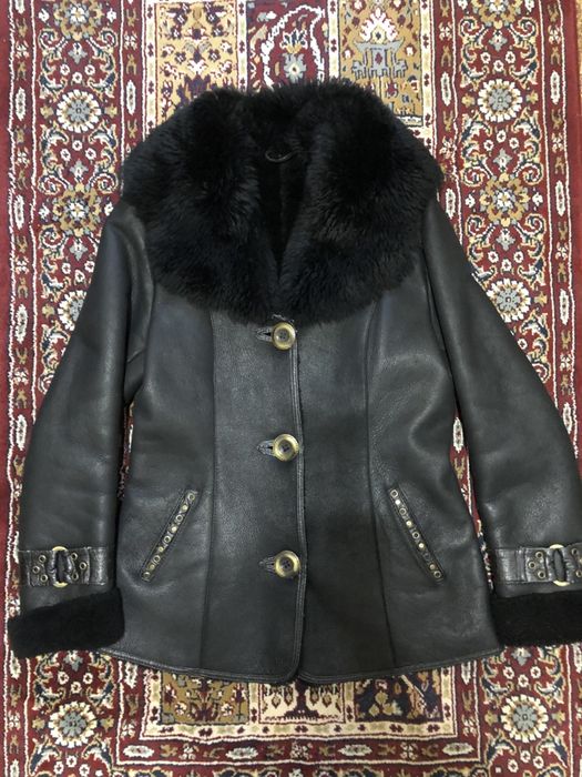 Продается дубленка женская