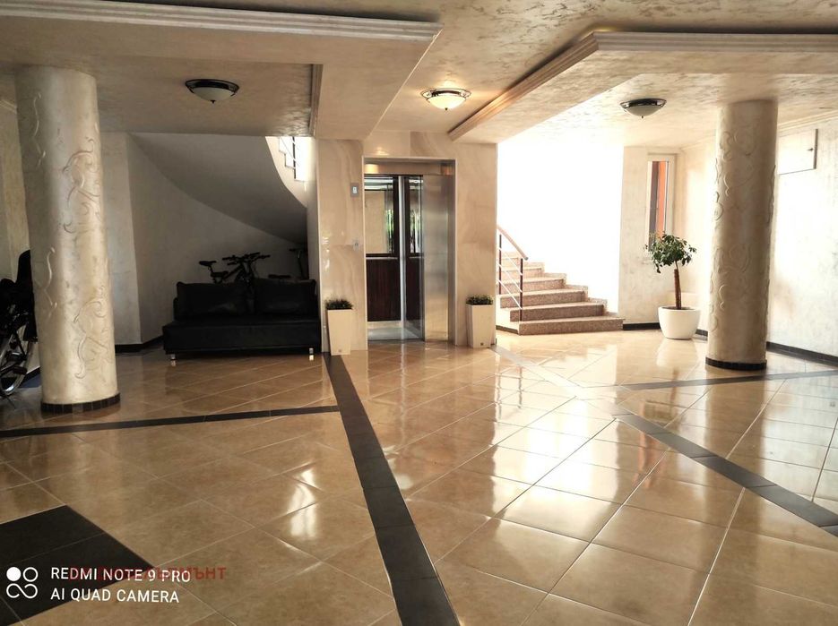 Продава се Двустаен апартамент в к.к. Слънчев бряг - 65 кв.м за 1216 €/кв.м - Снимка #11