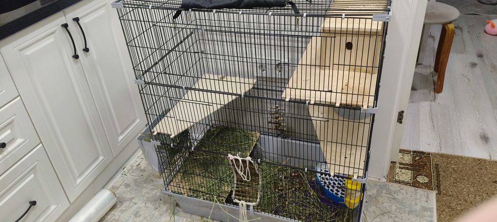 Продам большую клетку