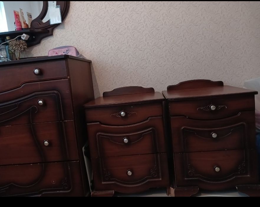 Спальный гарнитур