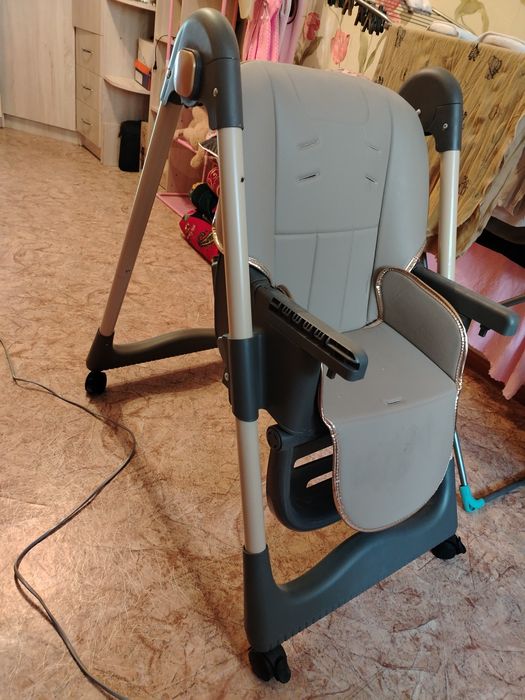 Детский стул для кормления