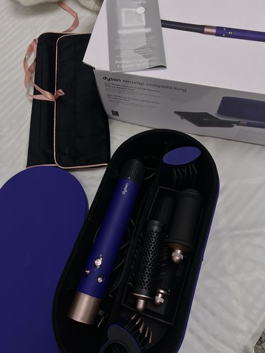 Дайсон фиолетовый