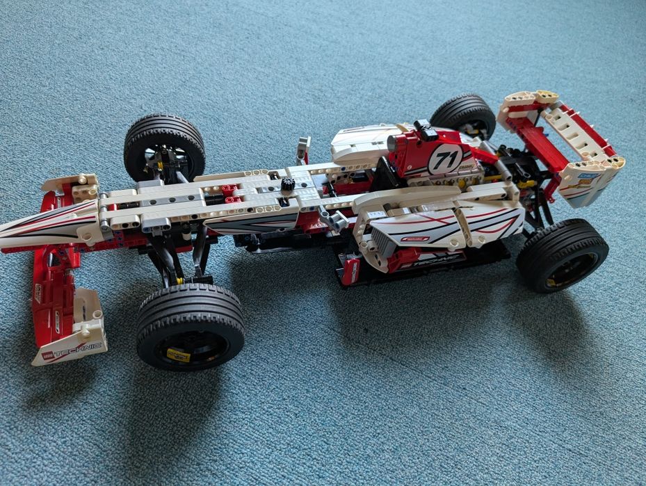 Lego Technic 42000 - Grand Prix Racer