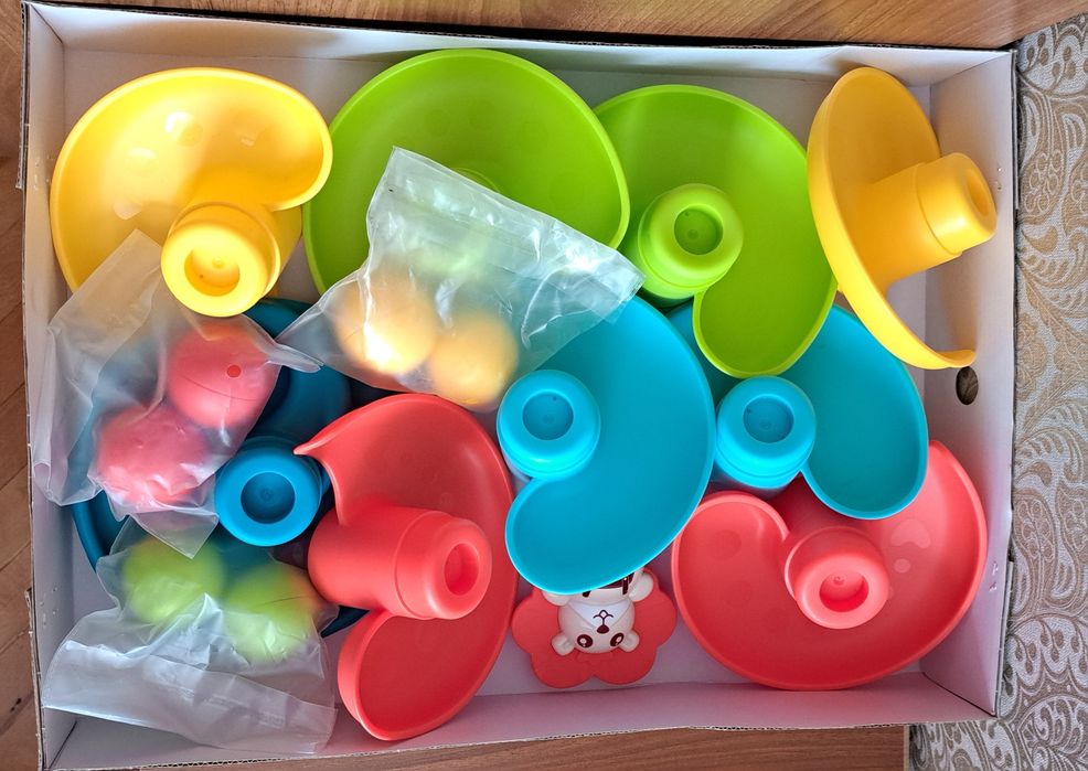 Продам Roll ball горка спиральная. НОВАЯ.