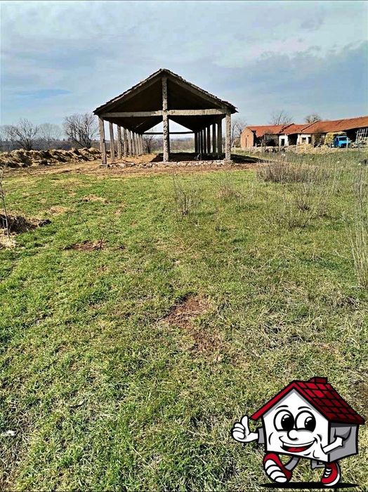 Парцел 1982кв.м, за промиш, складова, селскостоп.дейност, с.Златовръх