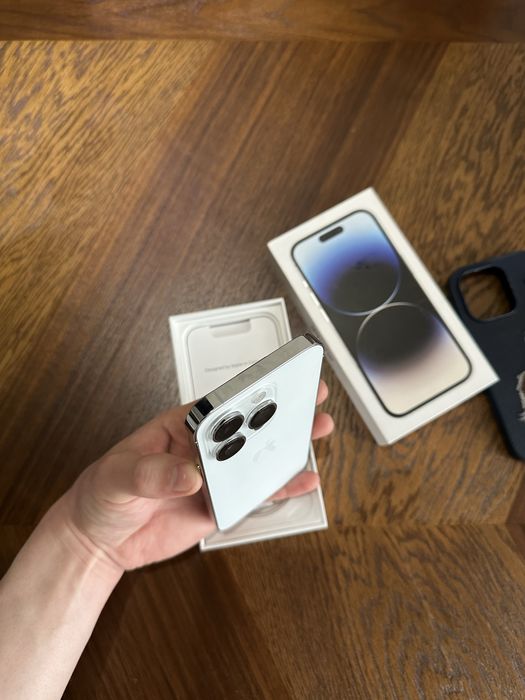 Iphone 14 pro 256 gb идеальный