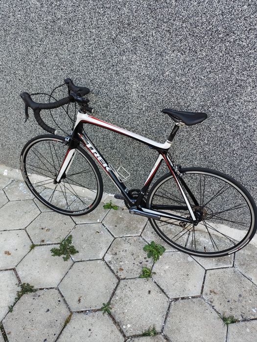 Карбонов Trek madone 4.7 шосеен велосипед колело