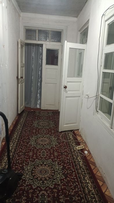 Xovli sotiladi  dom sharoitida qulayliklarga ega eski shahar bozor yaq