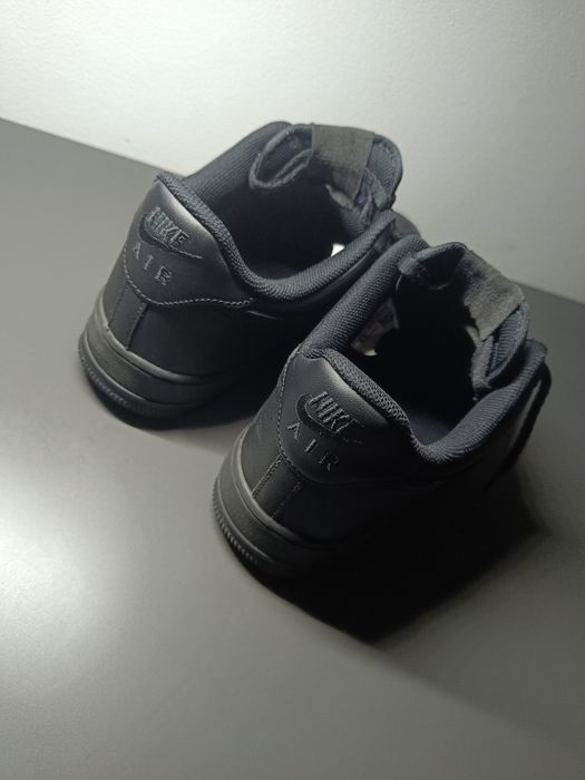 Black Nike Air Force 1
