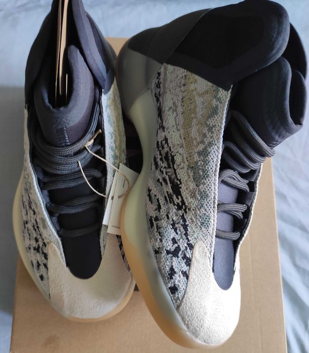 Sneakers Yeezy QNTM High 35.5EU