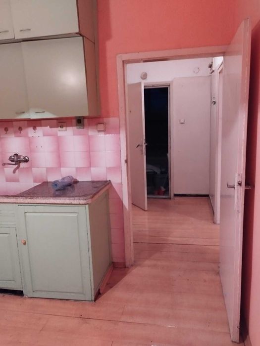 Продава се Едностаен апартамент в Нова Загора - 42 кв.м за 984 €/кв.м - Снимка #6