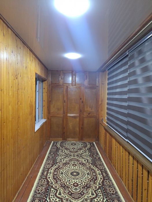 Квартира срочно сотилади 5мик 1эт 3хон