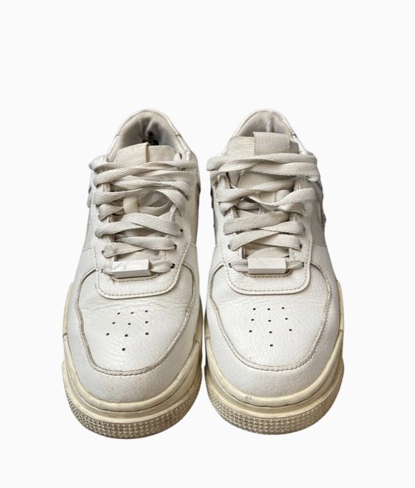 Обувки Dr. Martens, Nike Dunk, Nike AF1, Vans