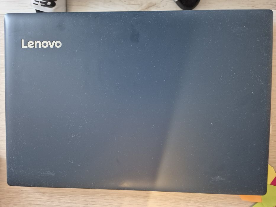 Vand laptop lenovo ideea pad 330
