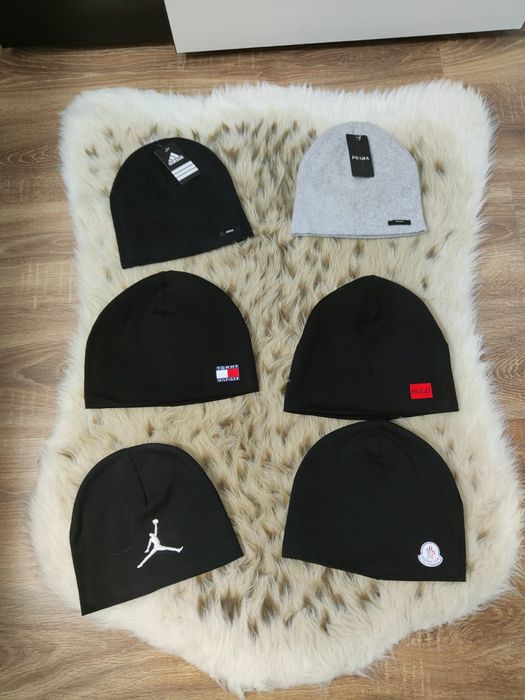 Căciula Adidas Caciula Tommy Caciula Jordan Caciula HUGO modele 2025