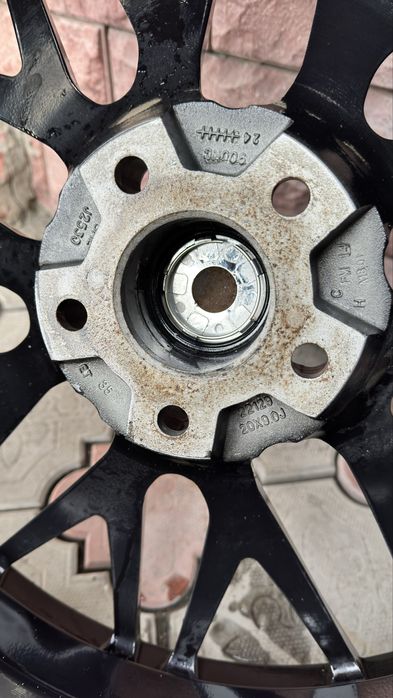 Комплект шин на дисках 255/50/R20