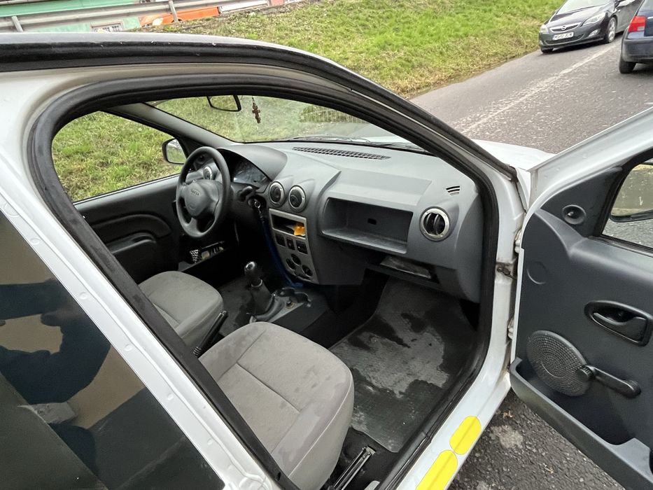 Vand Dacia Logan PickUp