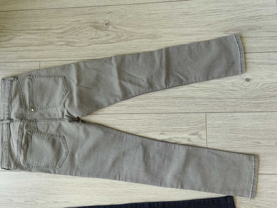 Нови  дънки за момче