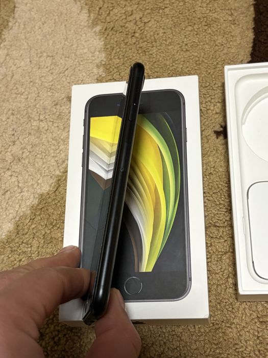 Cutie iphone Se 64 gb