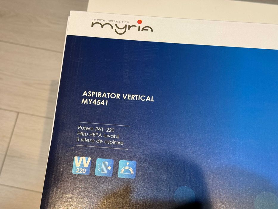 Aspirator vertical Myria MY4541 sigilat