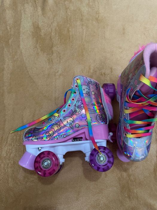 Кънки със светещи колела