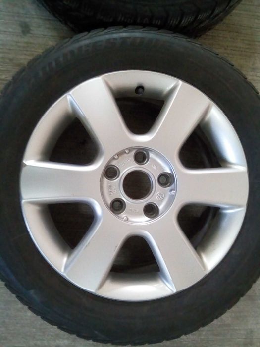 Radio si stopuri vw touran