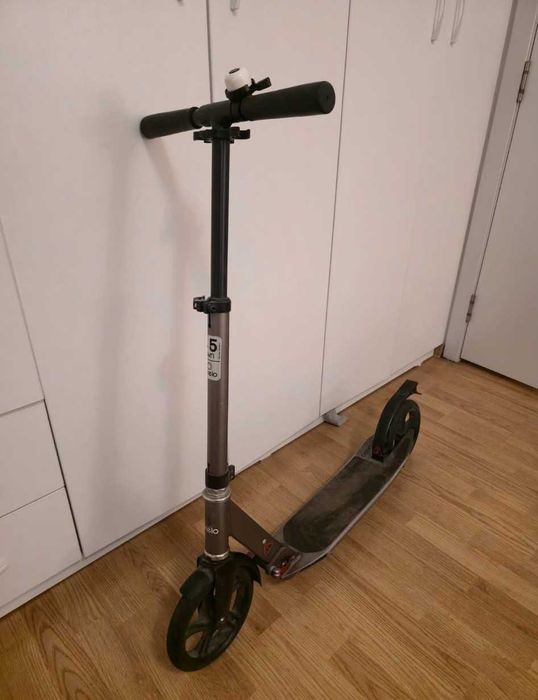 Trotineta Oxelo ca noua, buna pentru adulti/copii mari