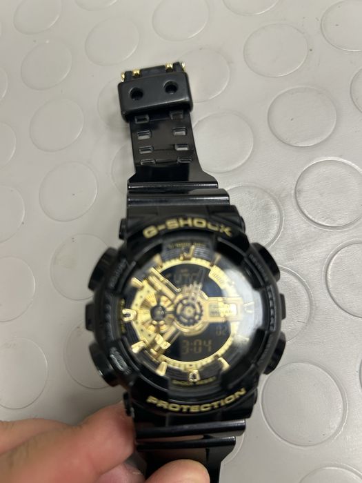 Часовник Casio G-Shock GA-110GB-1A