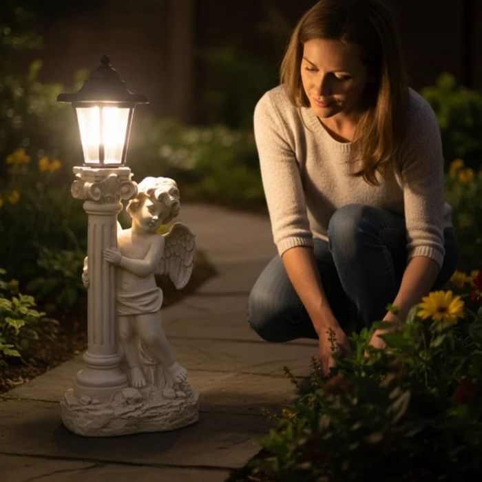 Соларна лампа ангел