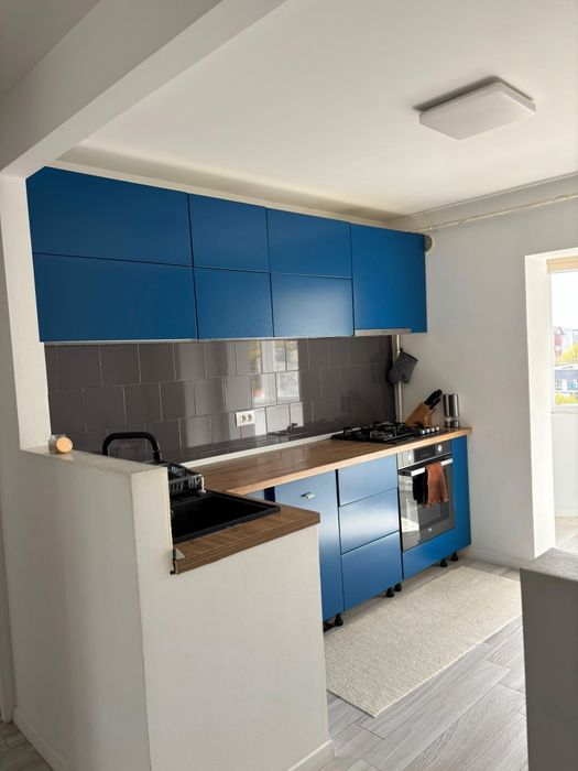 Apartament 2 camere decomandat, 59 mp, renovat 2021, mobilat, parcare + spatiu de depozitare.