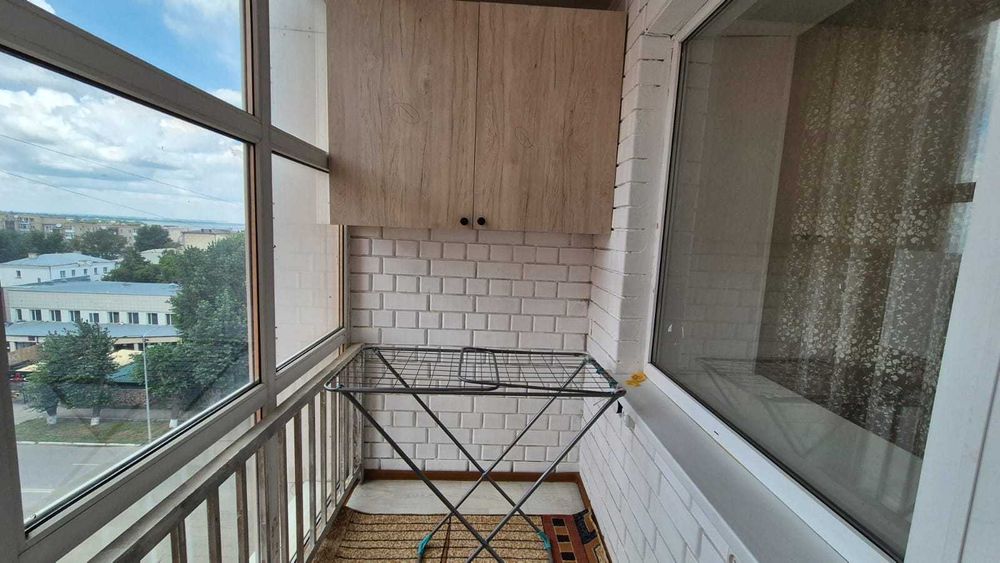 продам 3 комн квартиру в центре