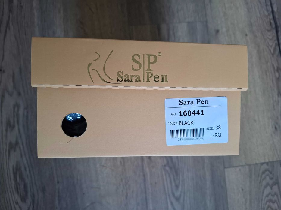 Нови обувки Sara Pen, номер 38