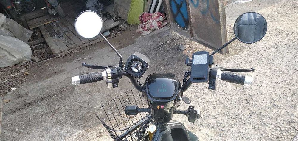 Аудиосистема (Колонка + Пульт) Largo Motors