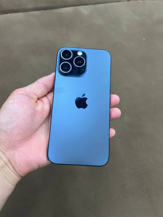 I phone 15 pro max 256