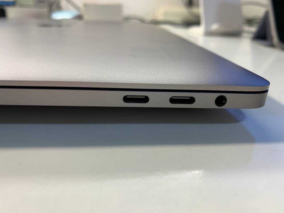 MacBook Pro 15" Touch Bar (late 2016) A1707 /Руска клавиатура +подарък