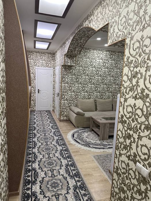 3 xonali kvartira ijaraga beriladi.