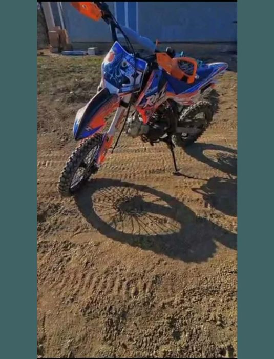 Cross RFZ 125 CC