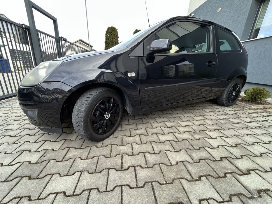 Ford fiesta 2007 benzina 1300cm
