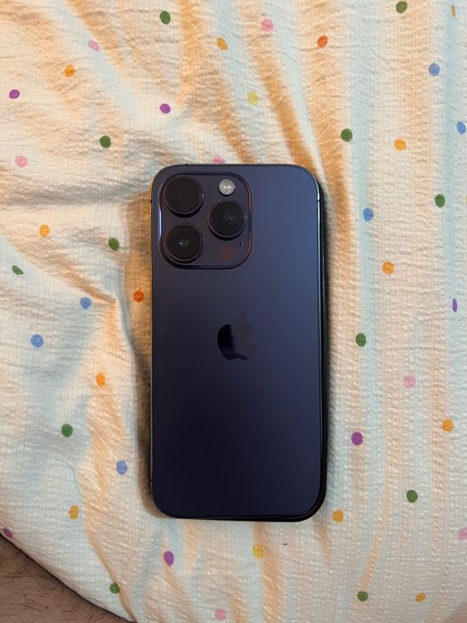iPhone 14pro с каробкий