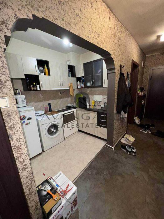 Продава се Двустаен апартамент в Пловдив, Център - 58 кв.м за 2432 €/кв.м - Снимка #3