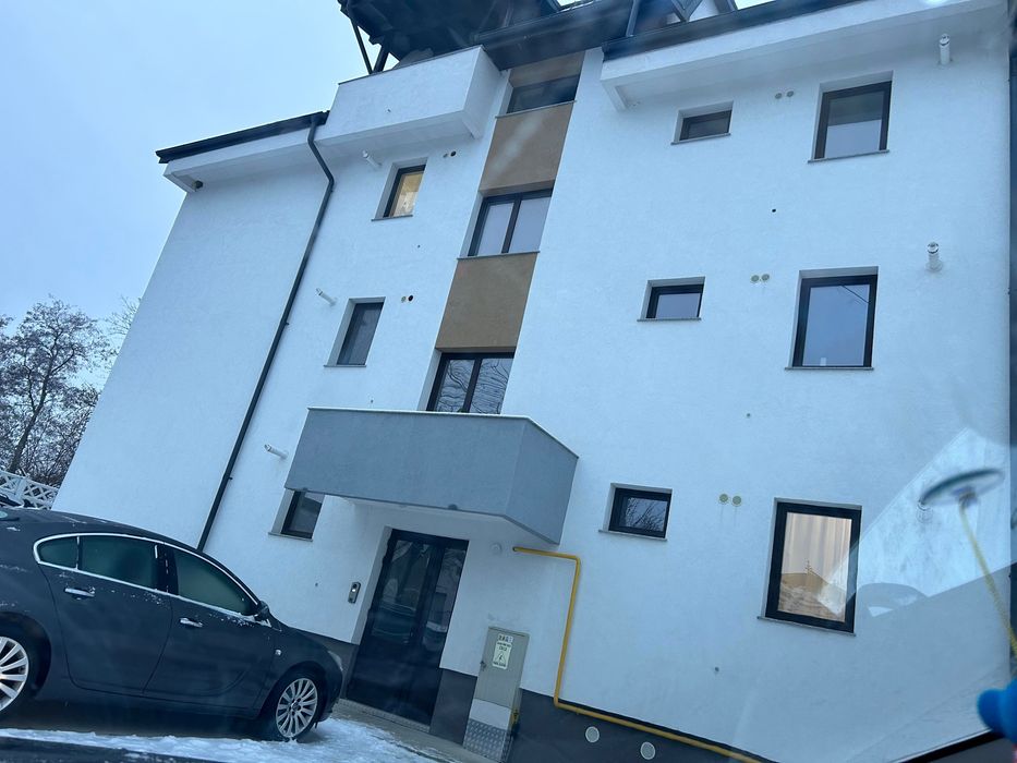 Apartament bloc nou, etaj 1